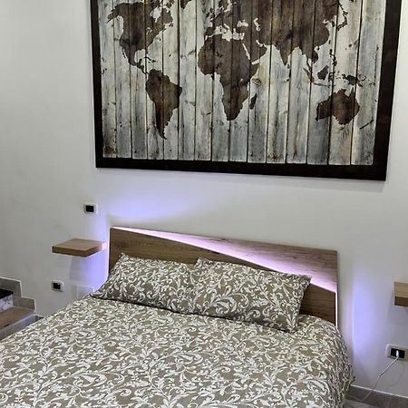 Regy Bed and Breakfast Napels Buitenkant foto