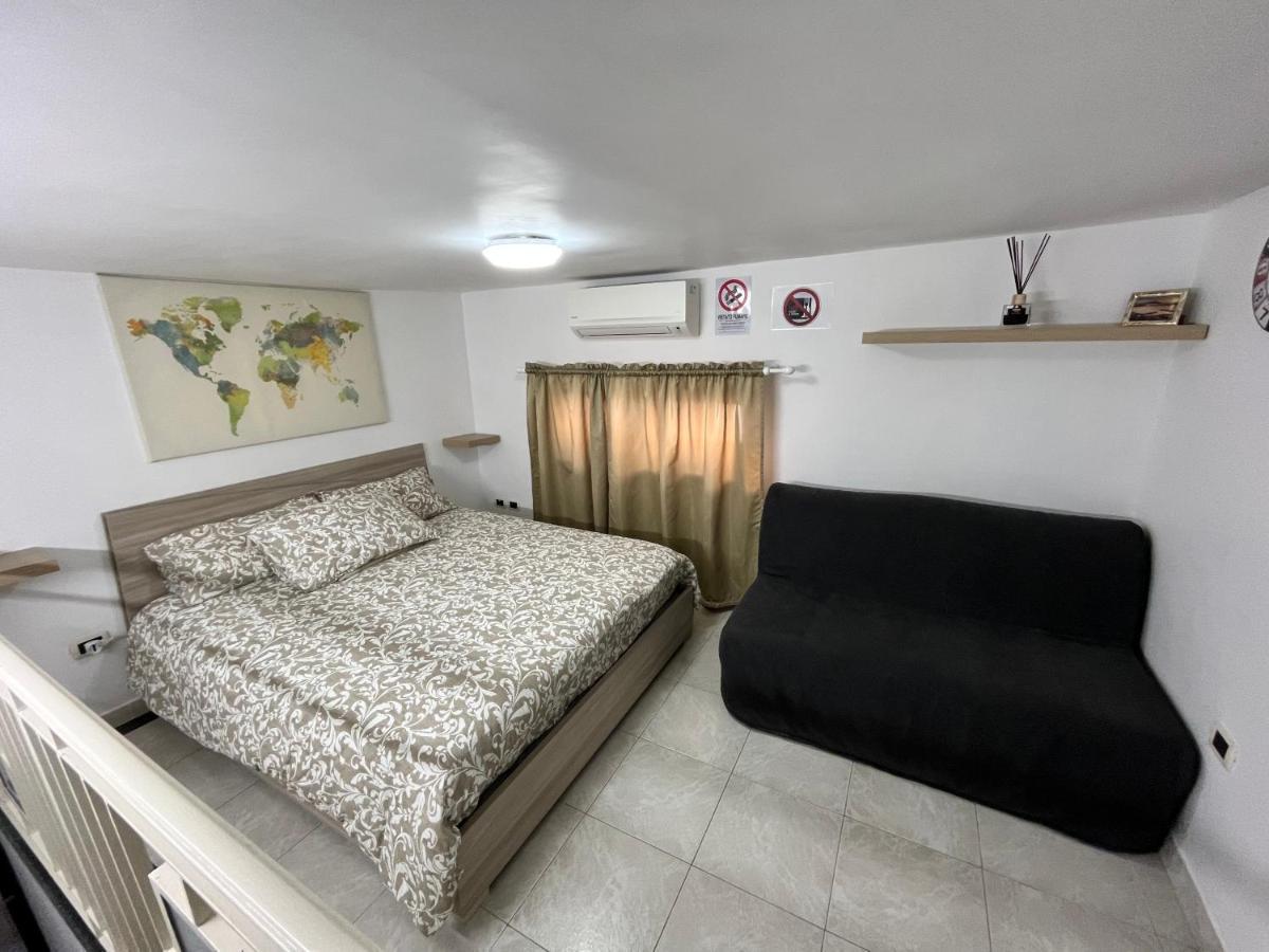 Regy Bed and Breakfast Napels Buitenkant foto