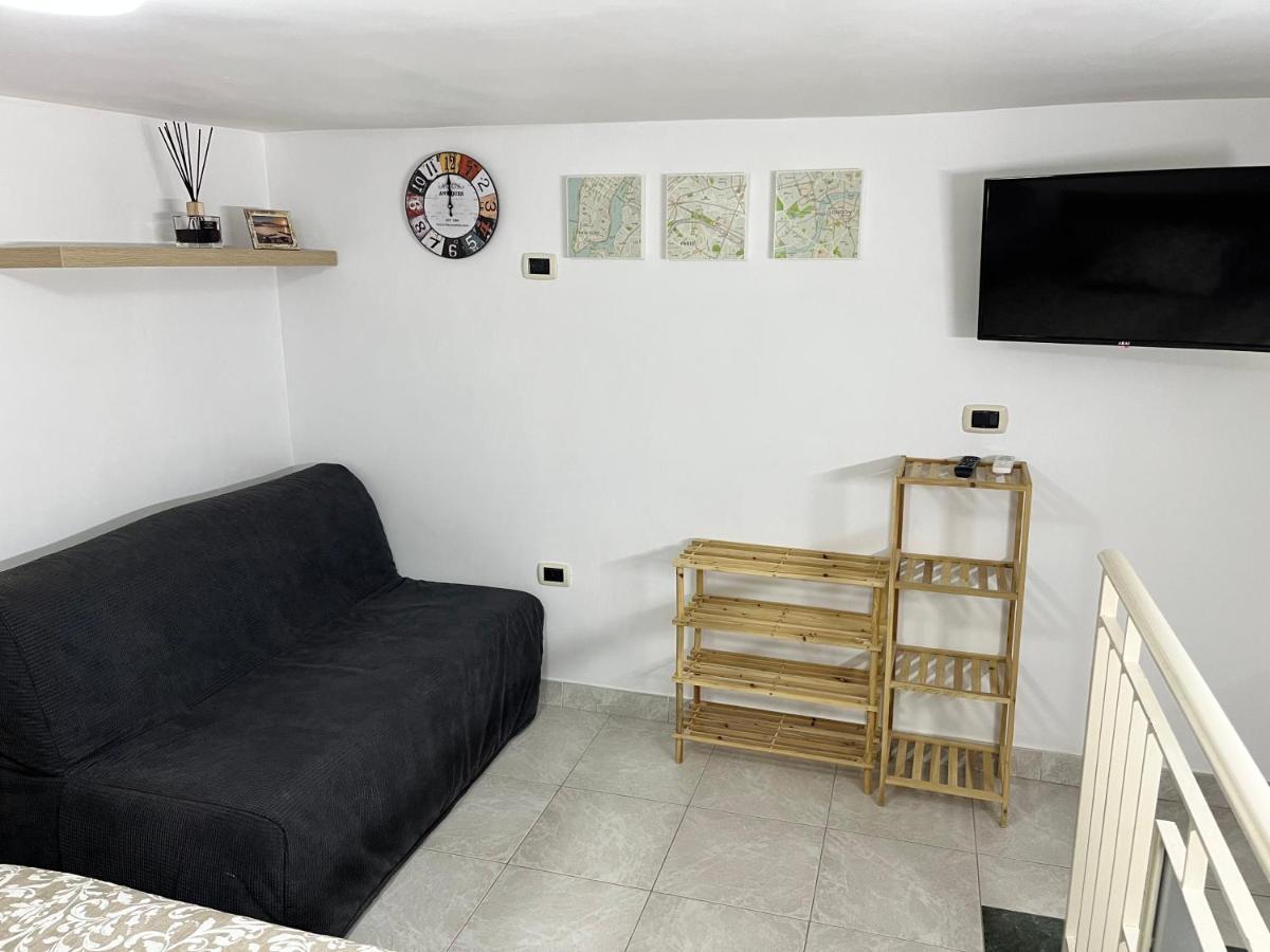 Regy Bed and Breakfast Napels Buitenkant foto