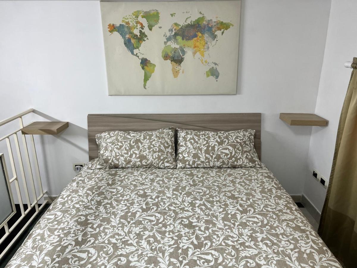 Regy Bed and Breakfast Napels Buitenkant foto