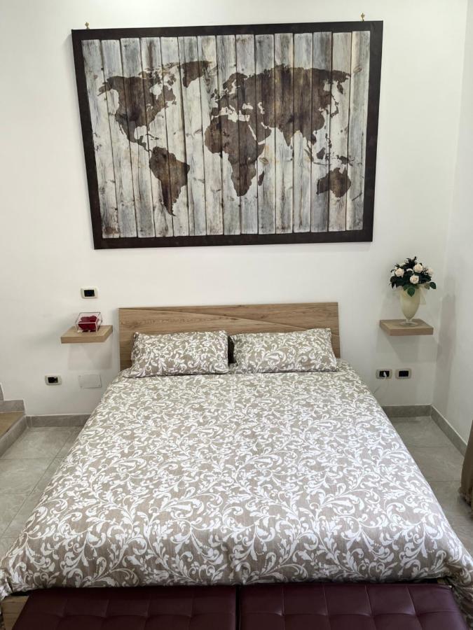 Regy Bed and Breakfast Napels Buitenkant foto