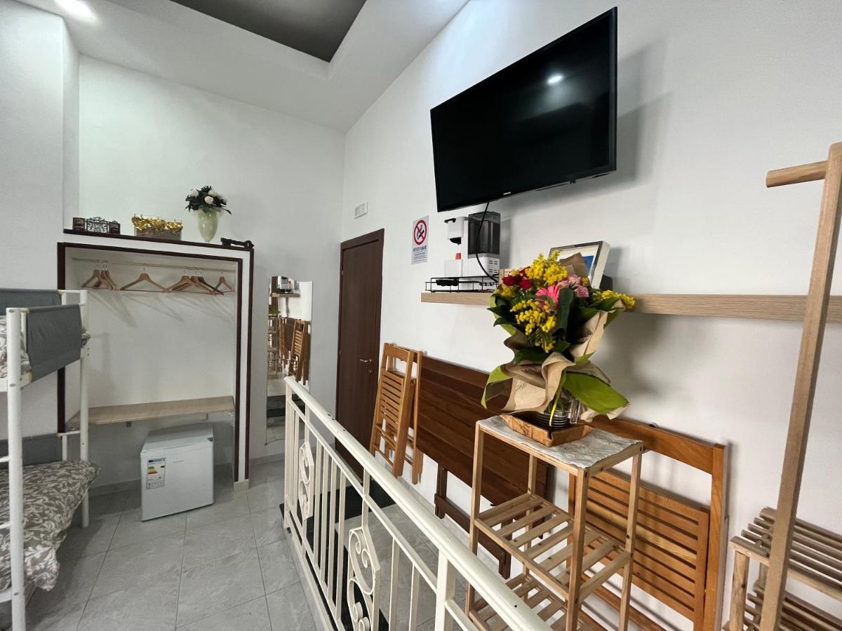 Regy Bed and Breakfast Napels Buitenkant foto